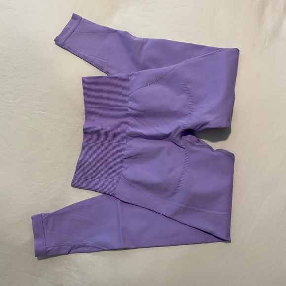 DOYOUEVEN lavender leggings size small, never worn! - Picture 2 of 4